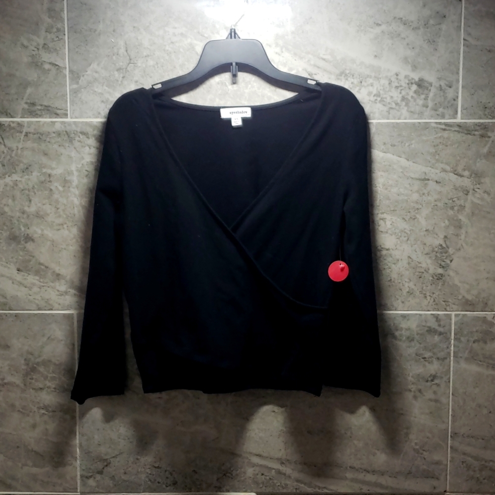 Long sleeve with tags